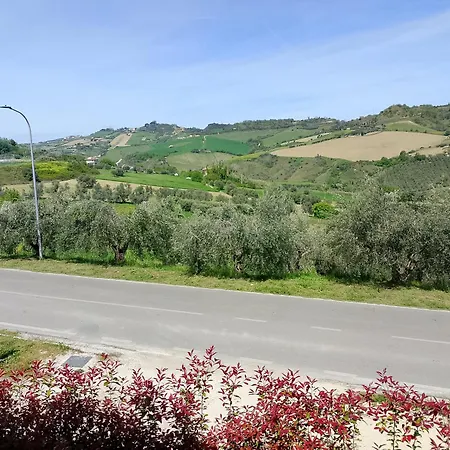 Casale Parvil Couette-café Monteprandone